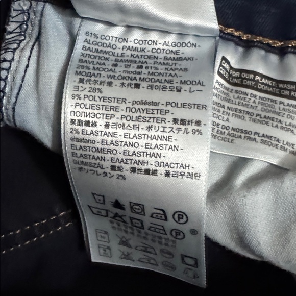 Levi’s | Woman’s 710 Dark Wash Super Skinny Jeans - Size 27 x 30 - Picture 10 of 13